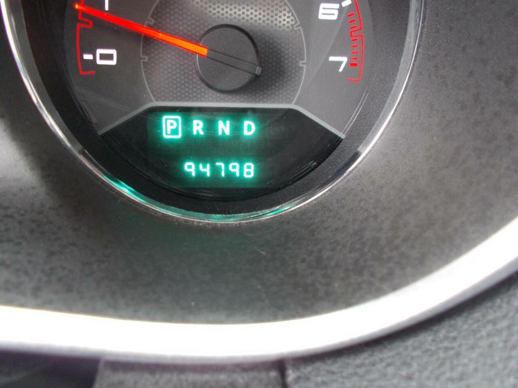 2012 Dodge Avenger Image 15