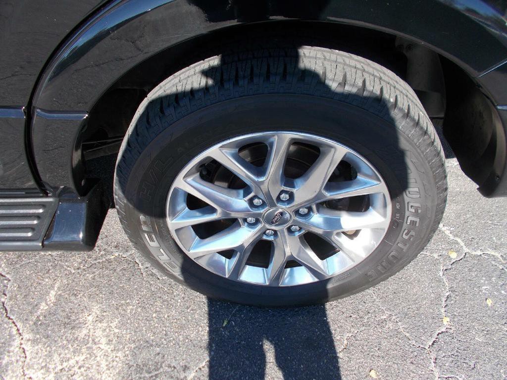 2016 Ford Expedition Image 5