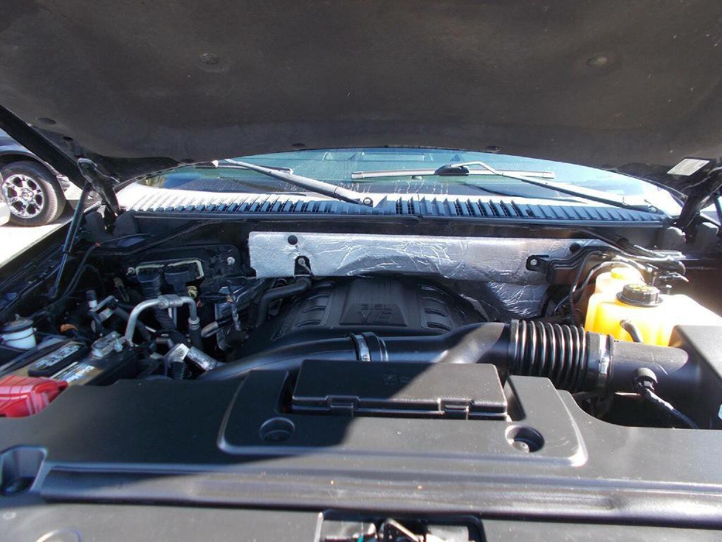 2016 Ford Expedition Image 8