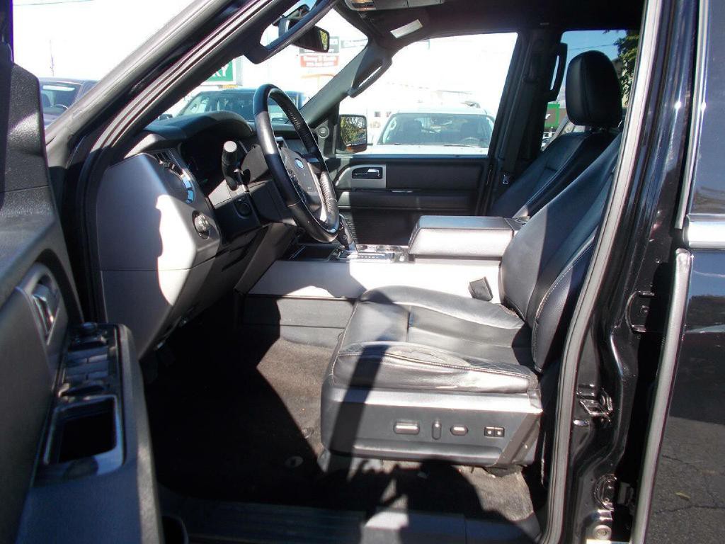 2016 Ford Expedition Image 11