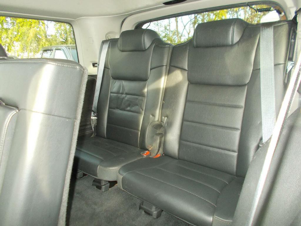 2008 Jeep Commander Image 11