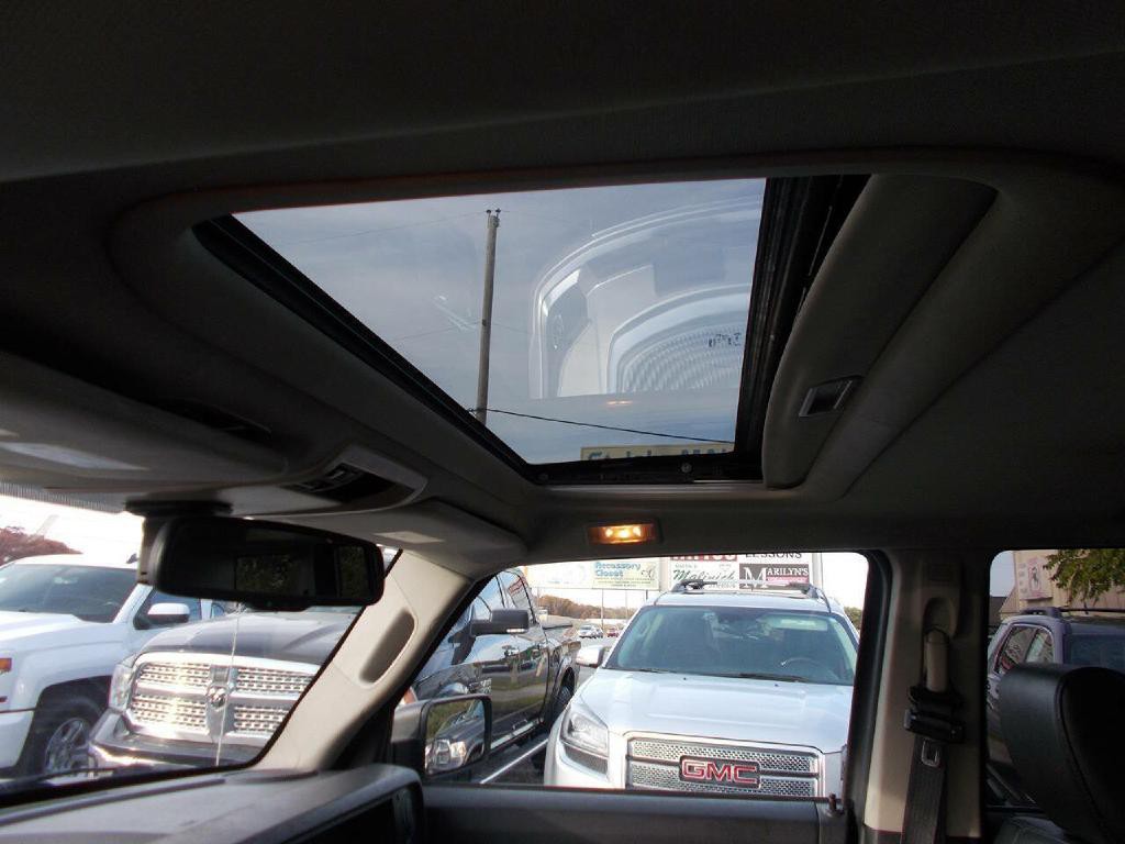 2008 Jeep Commander Image 15