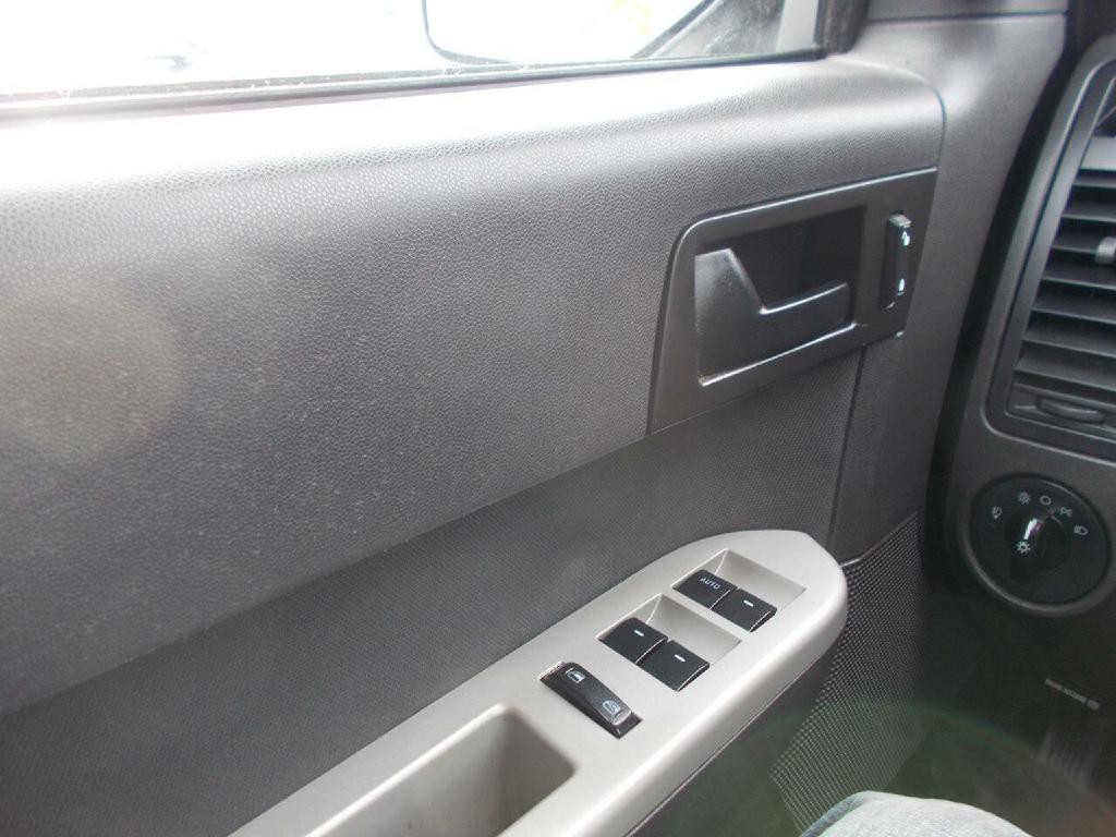 2012 Ford Escape Image 18