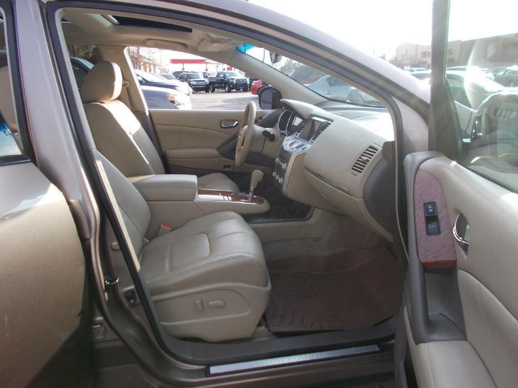 2012 Nissan Murano Image 9