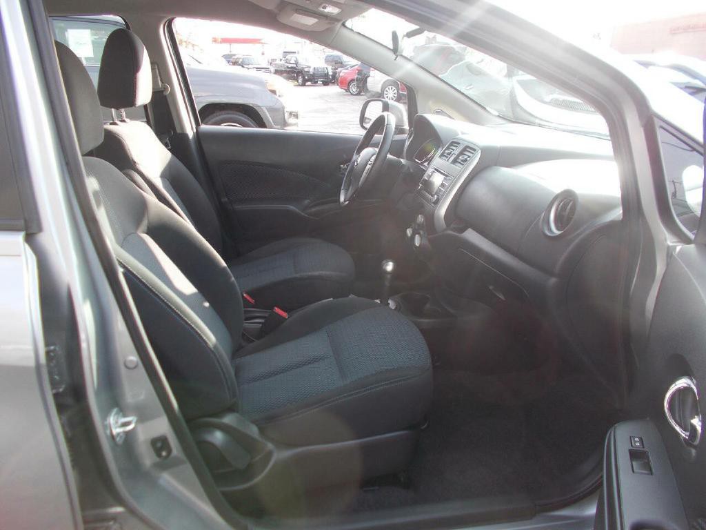 2014 Nissan Versa Image 13