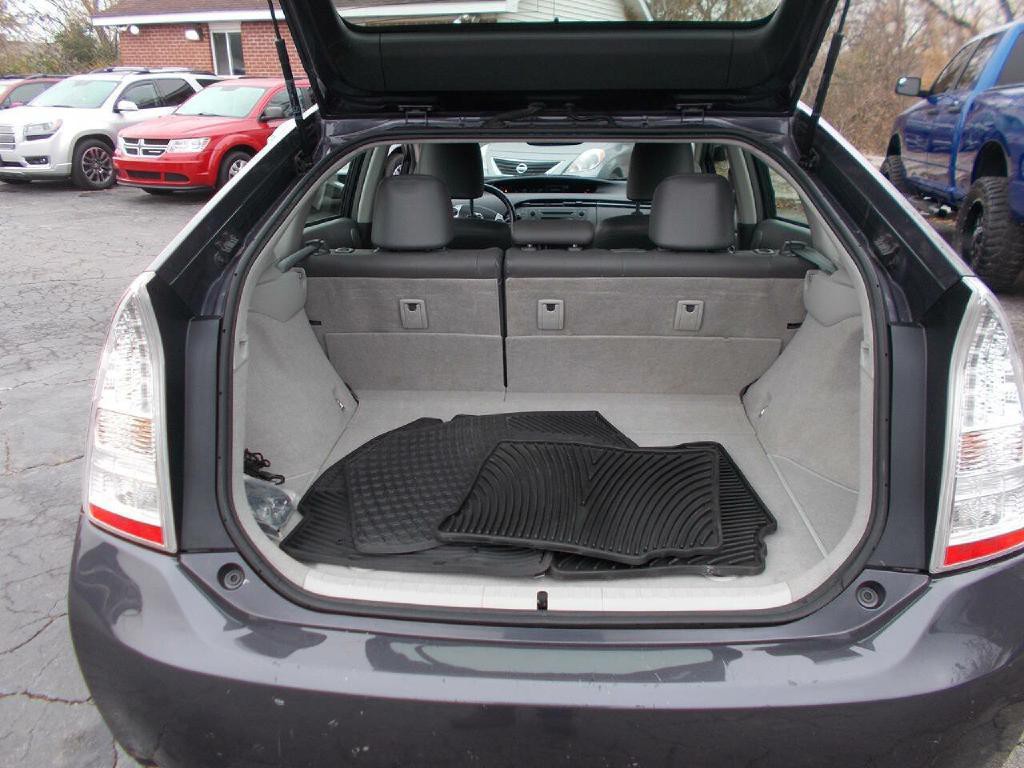 2011 Toyota Prius Image 7