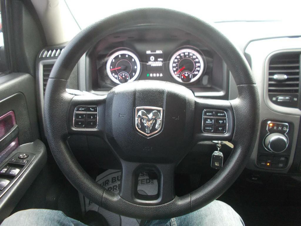 2015 RAM 1500 Image 18