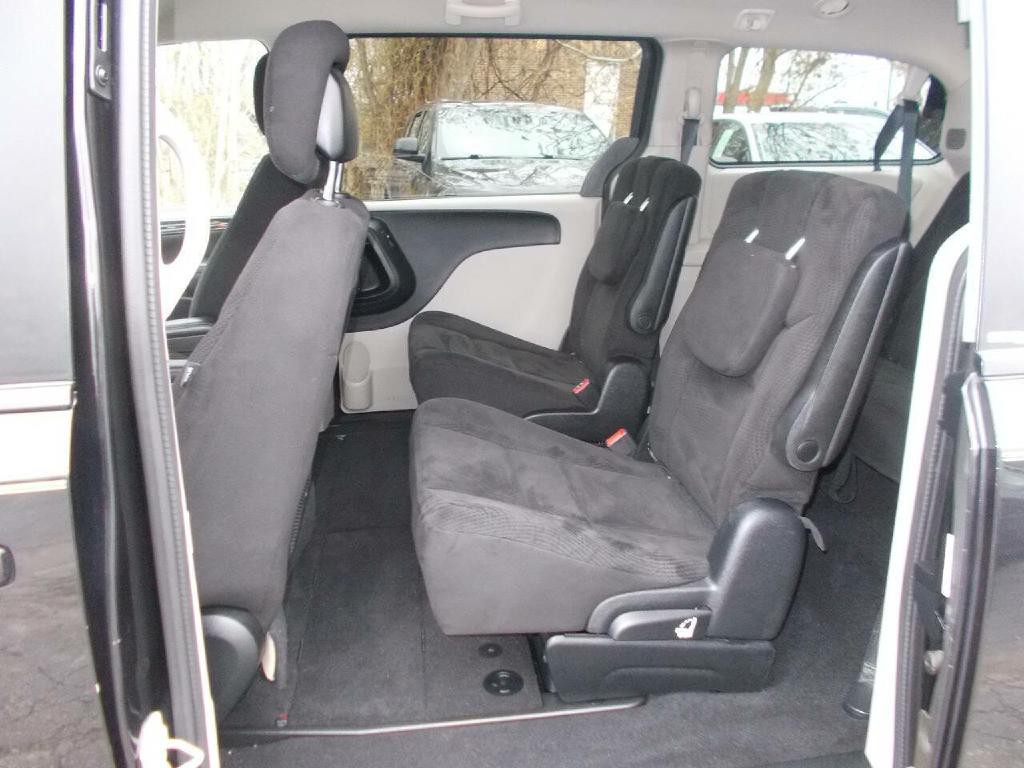 2014 Dodge Grand Caravan Image 11