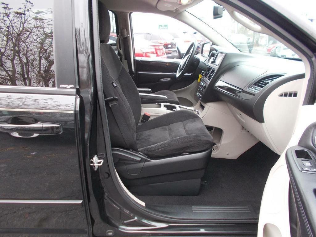 2014 Dodge Grand Caravan Image 13