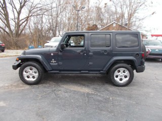 Image for 2017 Jeep Wrangler Unlimited Sahara ID: 7033199