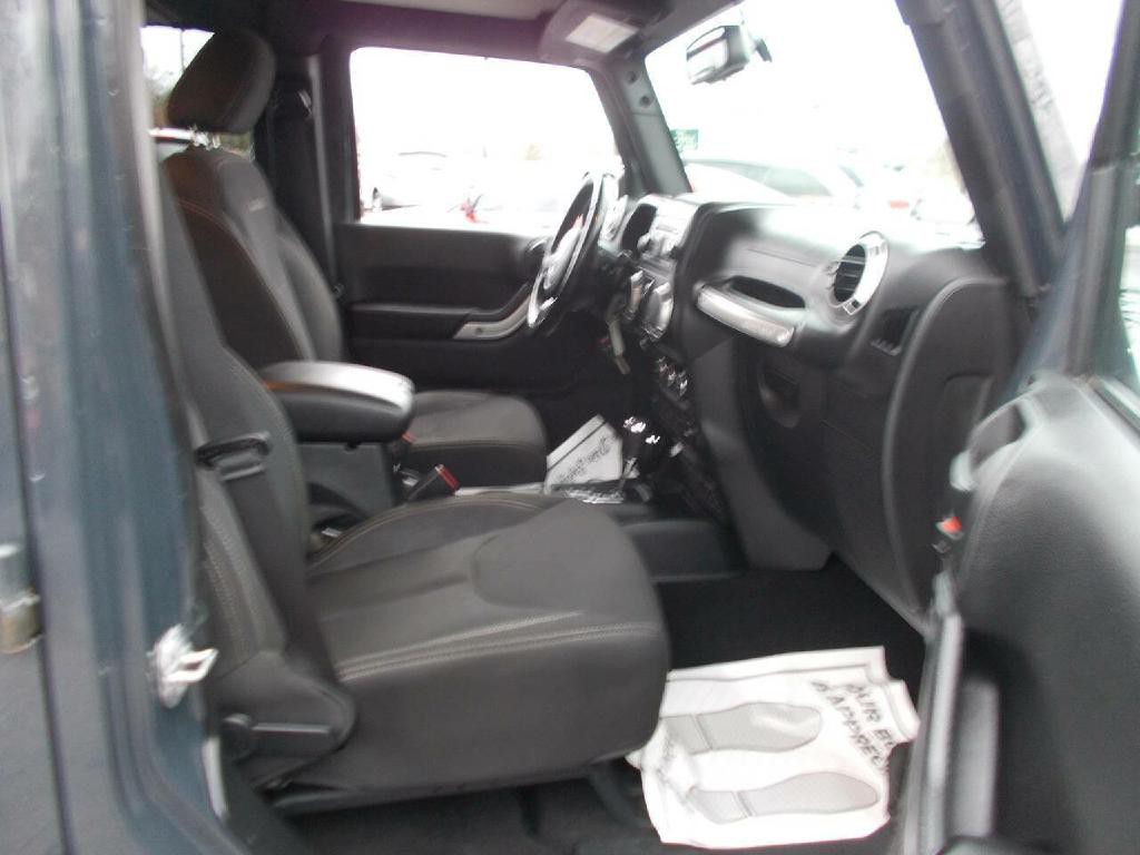 2017 Jeep Wrangler Unlimited Image 12