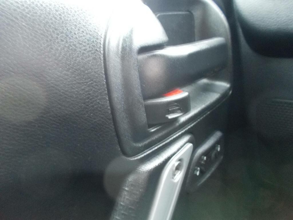 2017 Jeep Wrangler Unlimited Image 16