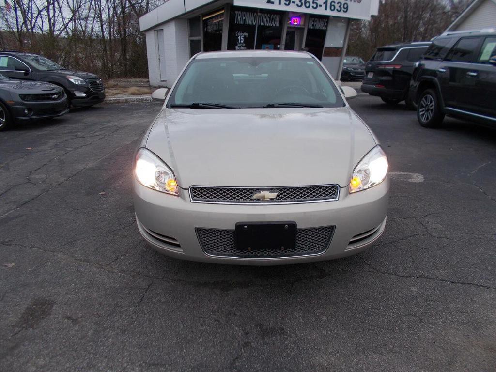2012 Chevrolet Impala Image 2