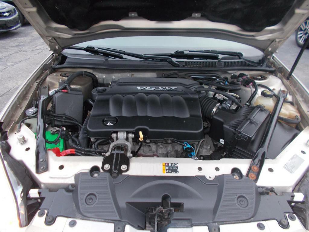 2012 Chevrolet Impala Image 6