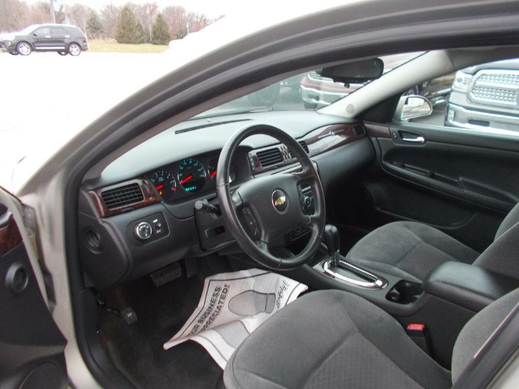 2012 Chevrolet Impala Image 9