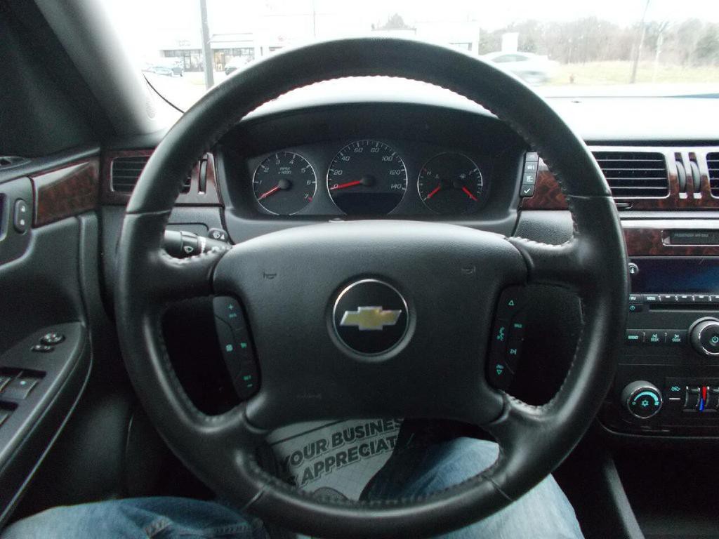 2012 Chevrolet Impala Image 18