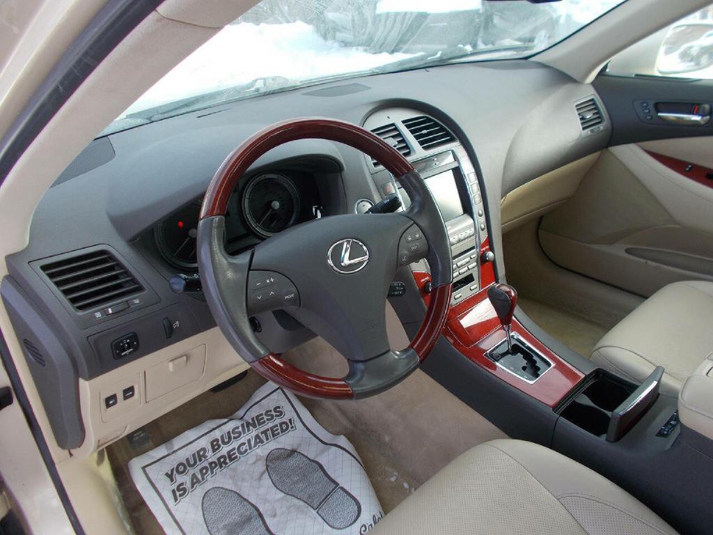 2009 Lexus ES 350 Image 14
