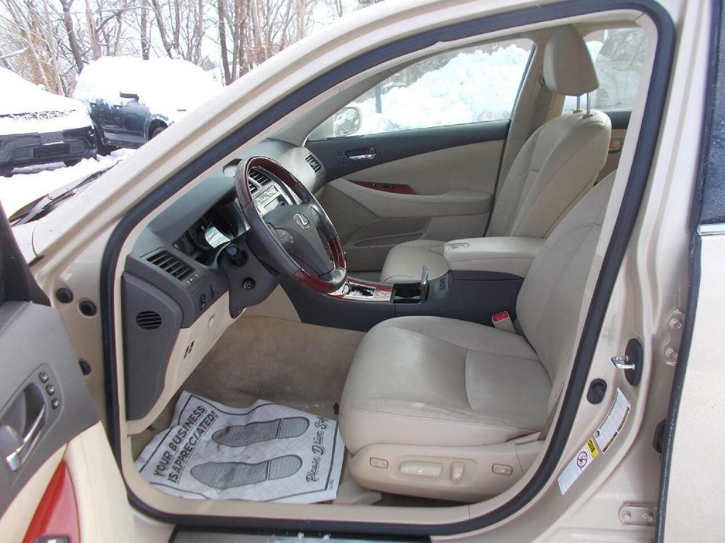 2009 Lexus ES 350 Image 16