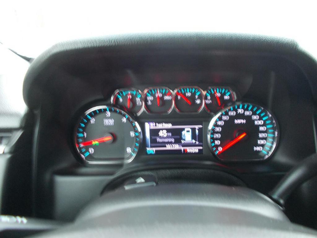 2015 Chevrolet Tahoe Image 22