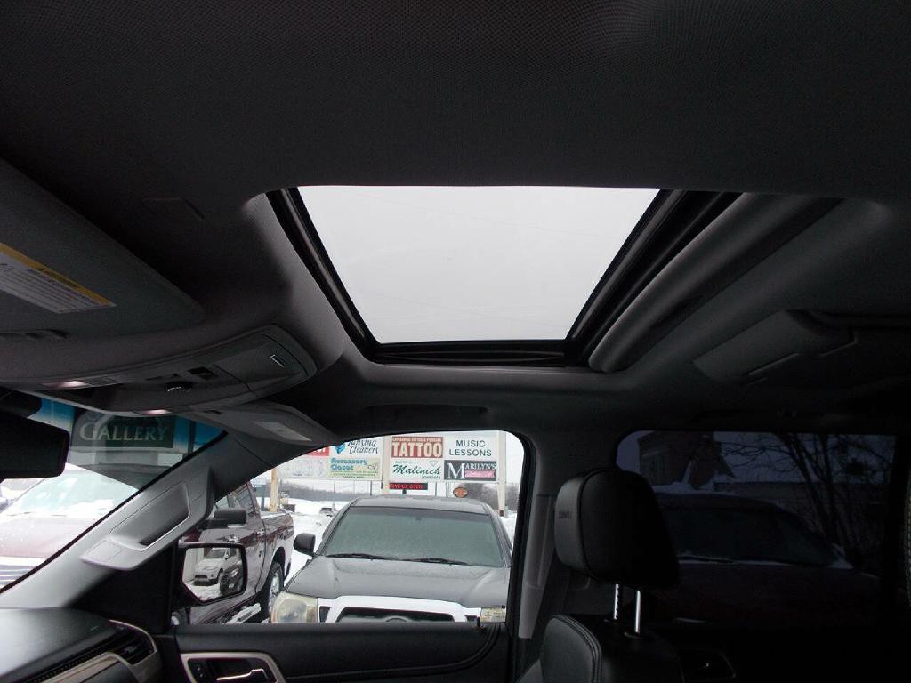 2017 GMC Yukon Image 11