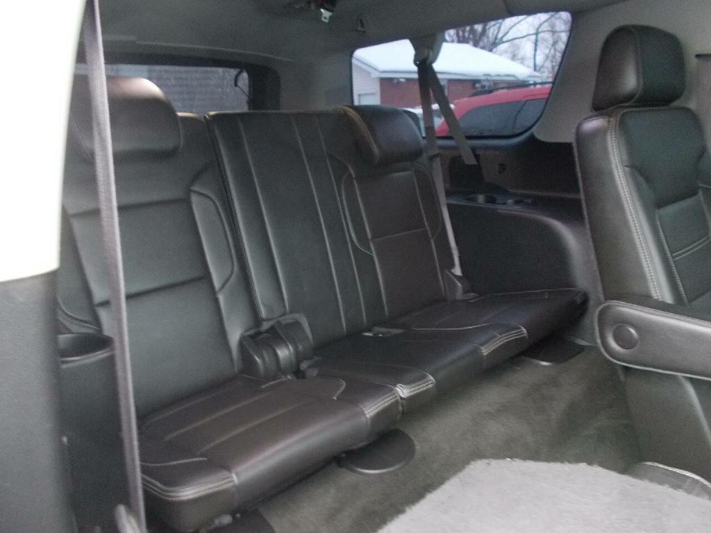 2017 GMC Yukon Image 18