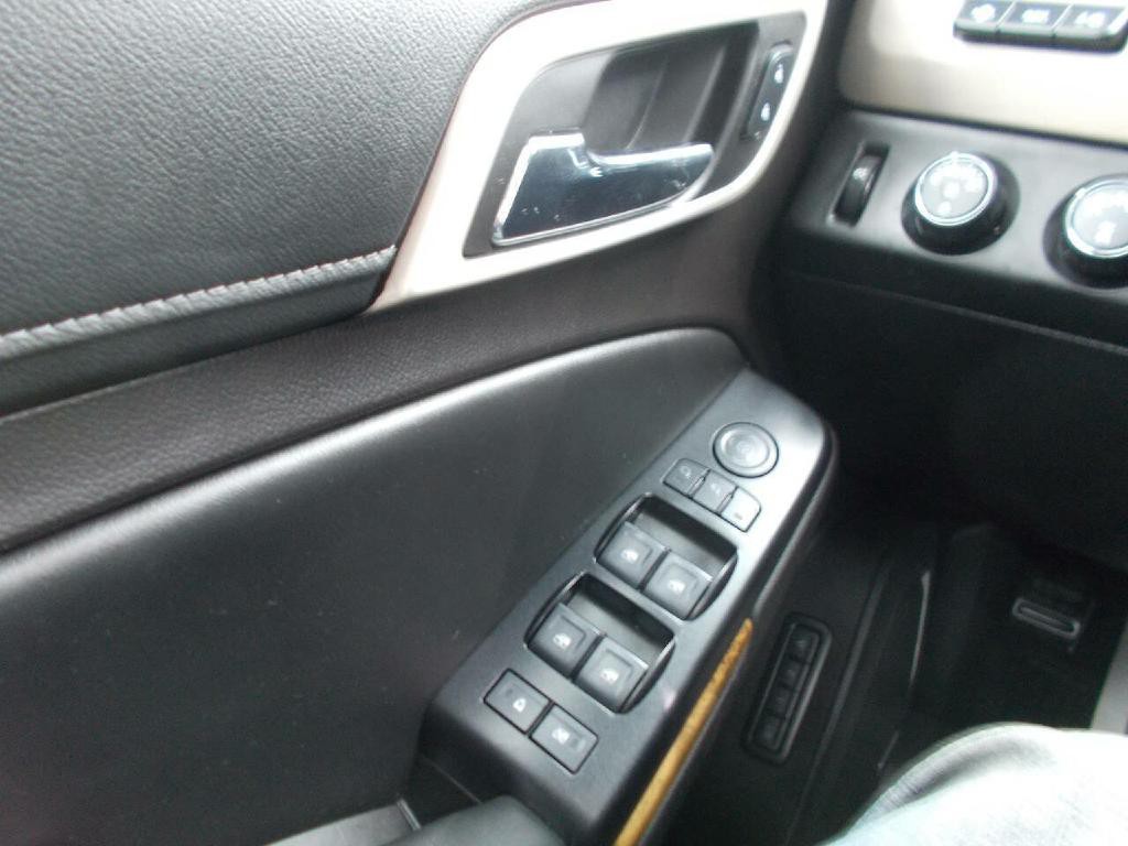 2017 GMC Yukon Image 22