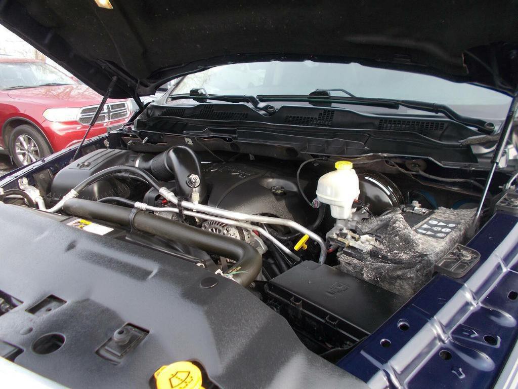 2016 RAM 1500 Image 7