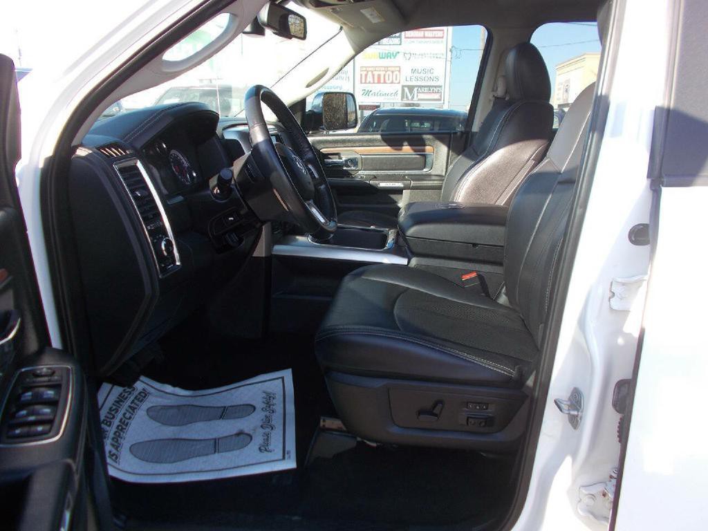 2017 RAM 1500 Image 12