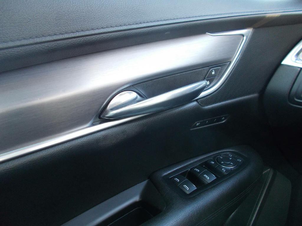 2017 Cadillac XT5 Image 17