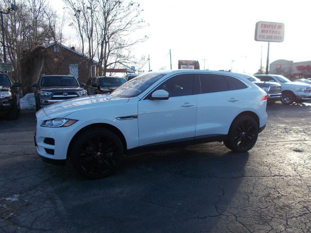 2020 Jaguar F-PACE Image 2