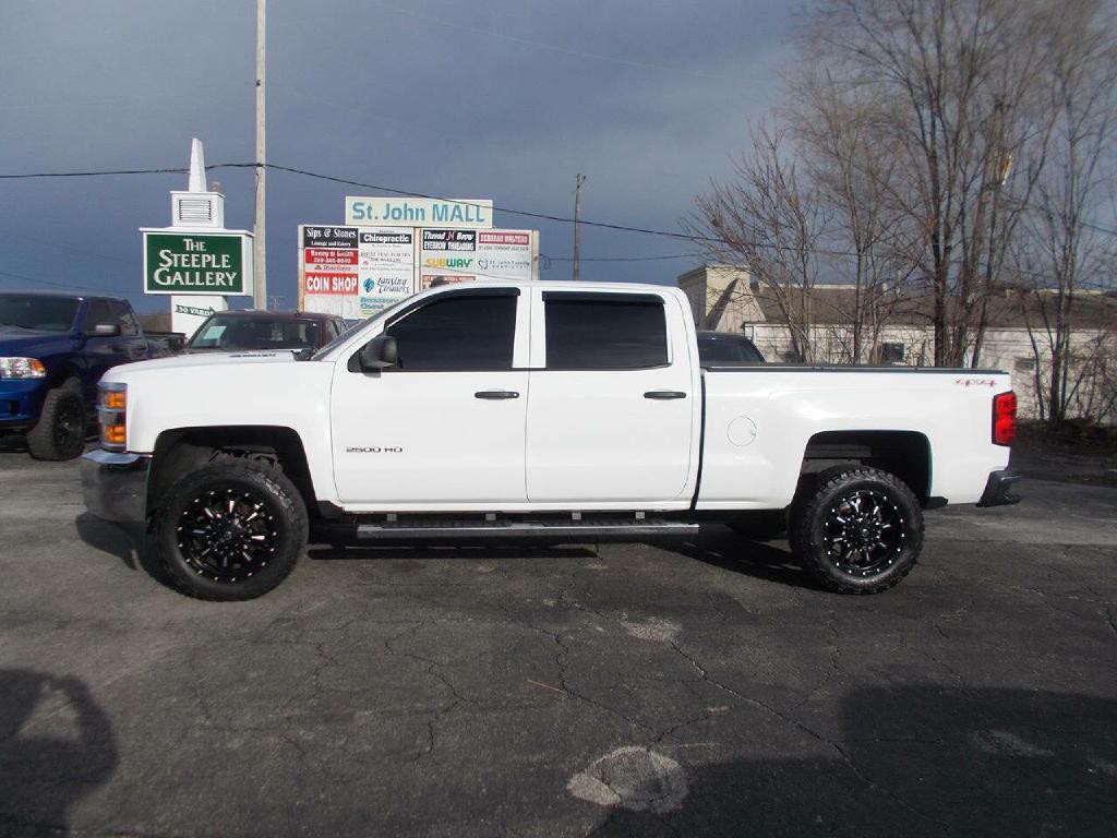2015 Chevrolet Silverado 1500 Image 1