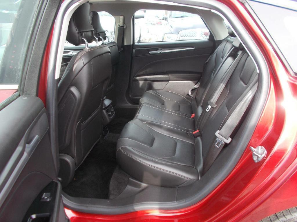 2013 Ford Fusion Image 12