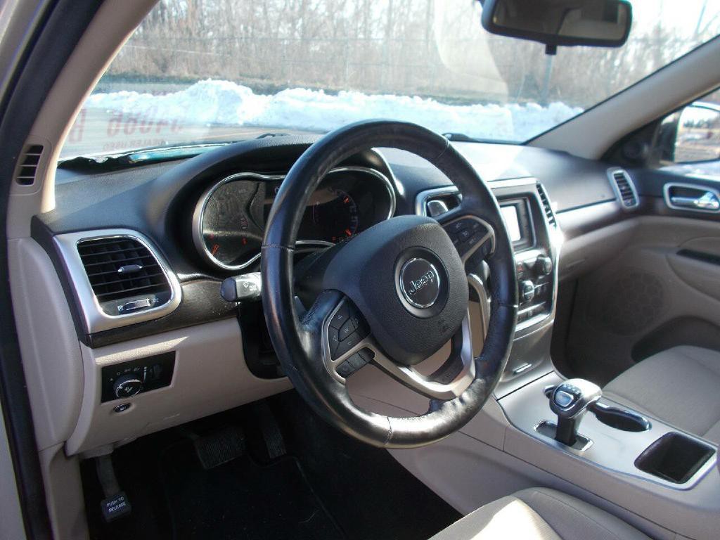 2014 Jeep Grand Cherokee Image 9