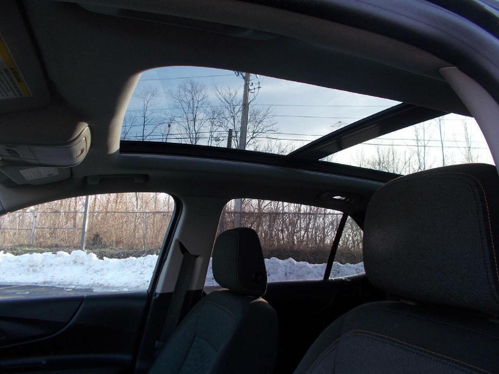 2019 Chevrolet Equinox Image 9