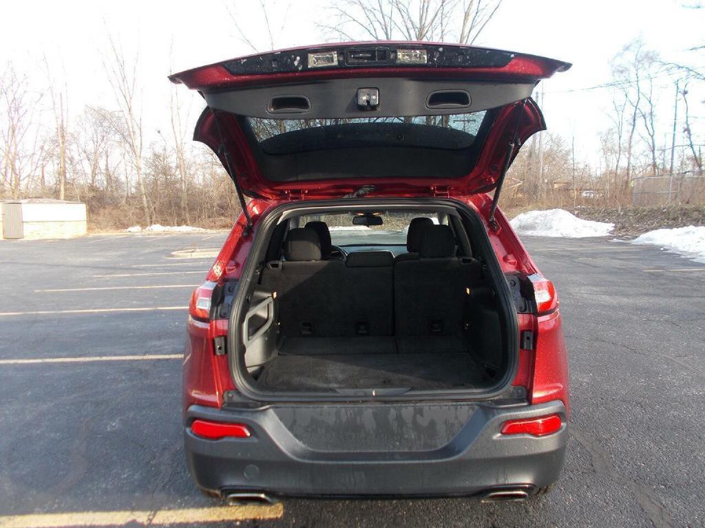 2016 Jeep Cherokee Image 6