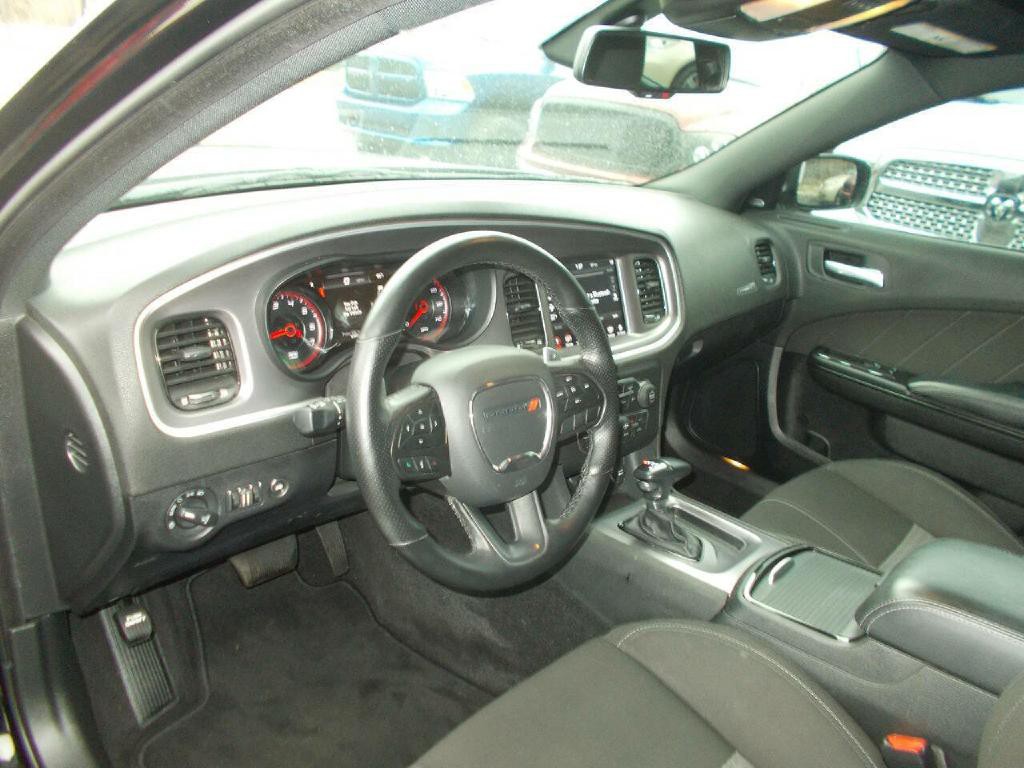 2021 Dodge Charger Image 9