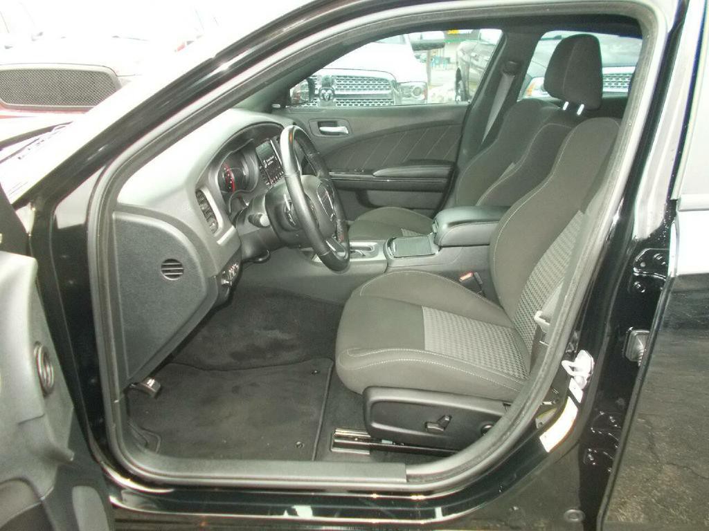 2021 Dodge Charger Image 10