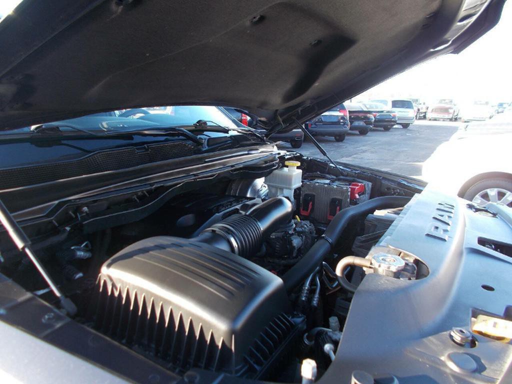 2019 RAM 1500 Image 7