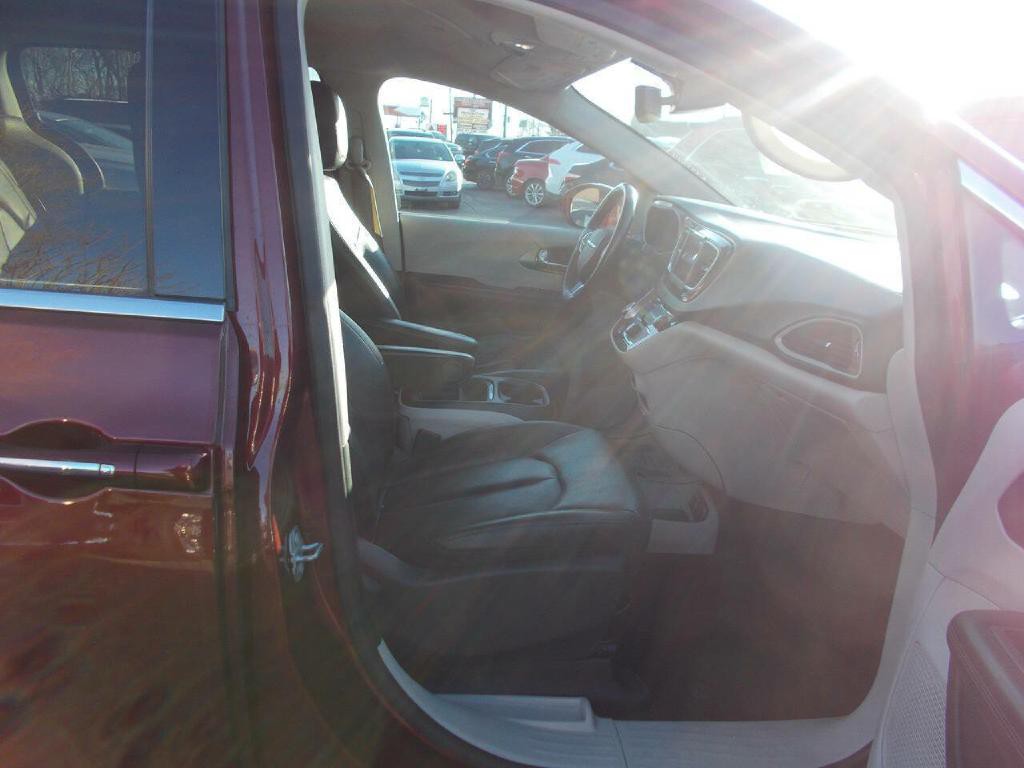 2020 Chrysler Pacifica Image 13