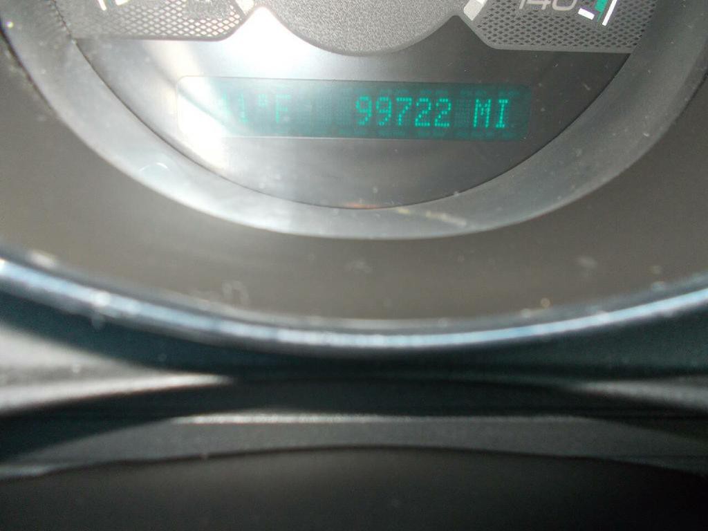 2011 Chevrolet Malibu Image 14