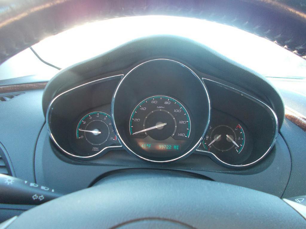 2011 Chevrolet Malibu Image 16