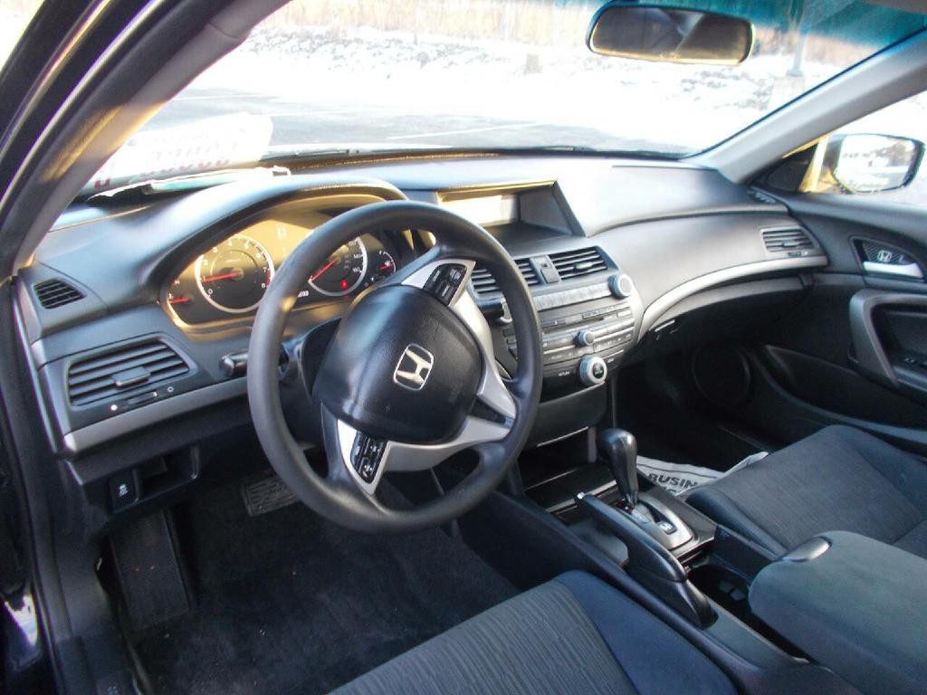 2012 Honda Accord Image 9
