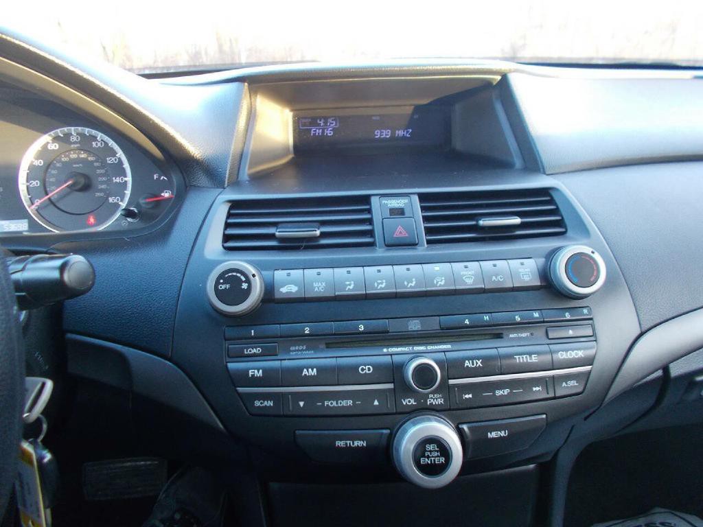 2012 Honda Accord Image 15