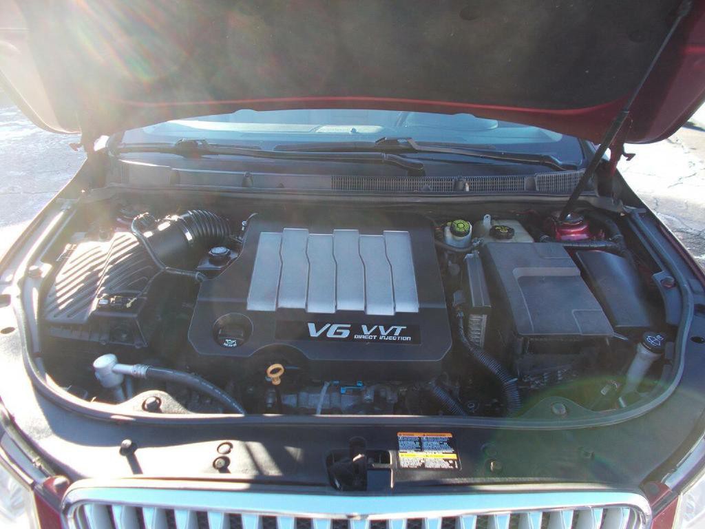 2010 Buick Lacrosse Image 6