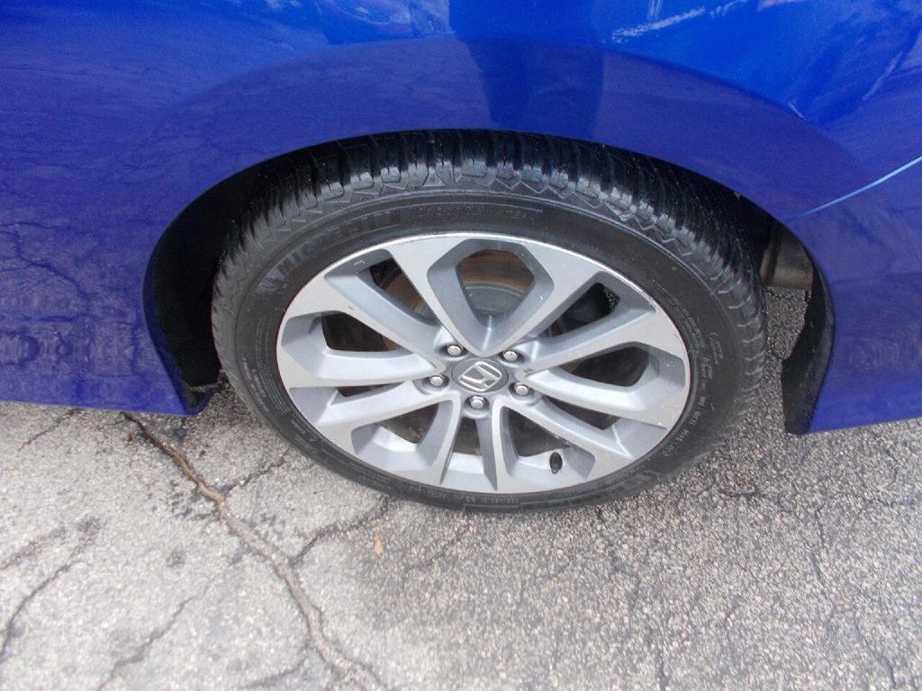 2015 Honda Accord Image 5