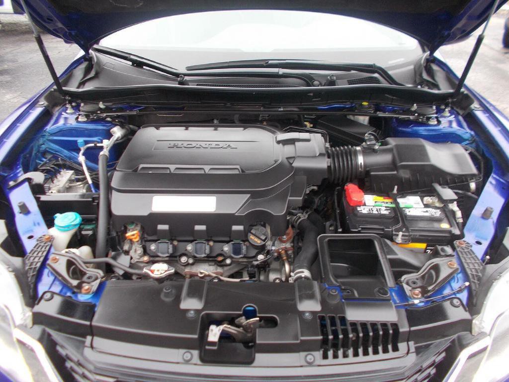2015 Honda Accord Image 6