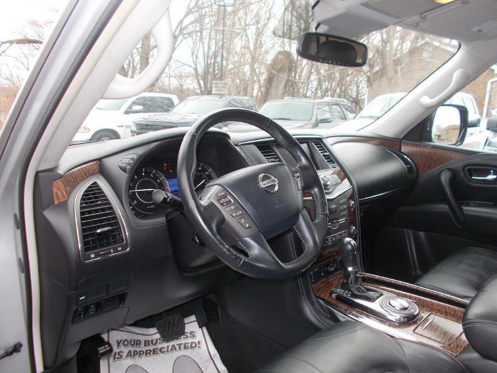 2018 Nissan Armada Image 10