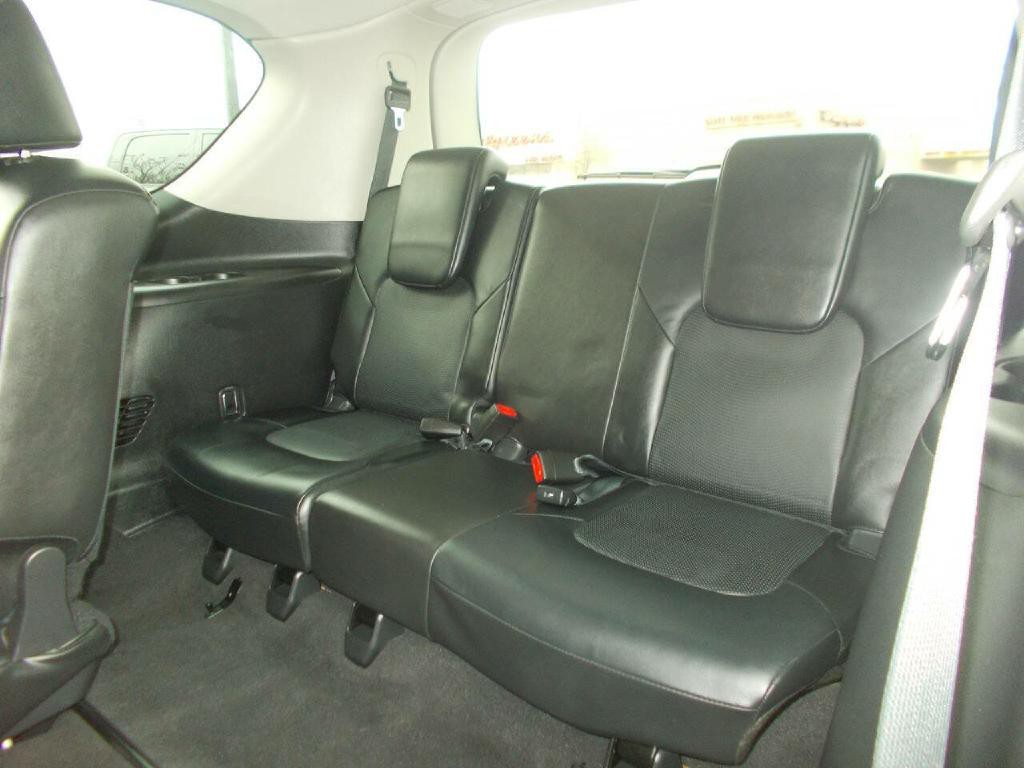 2018 Nissan Armada Image 14