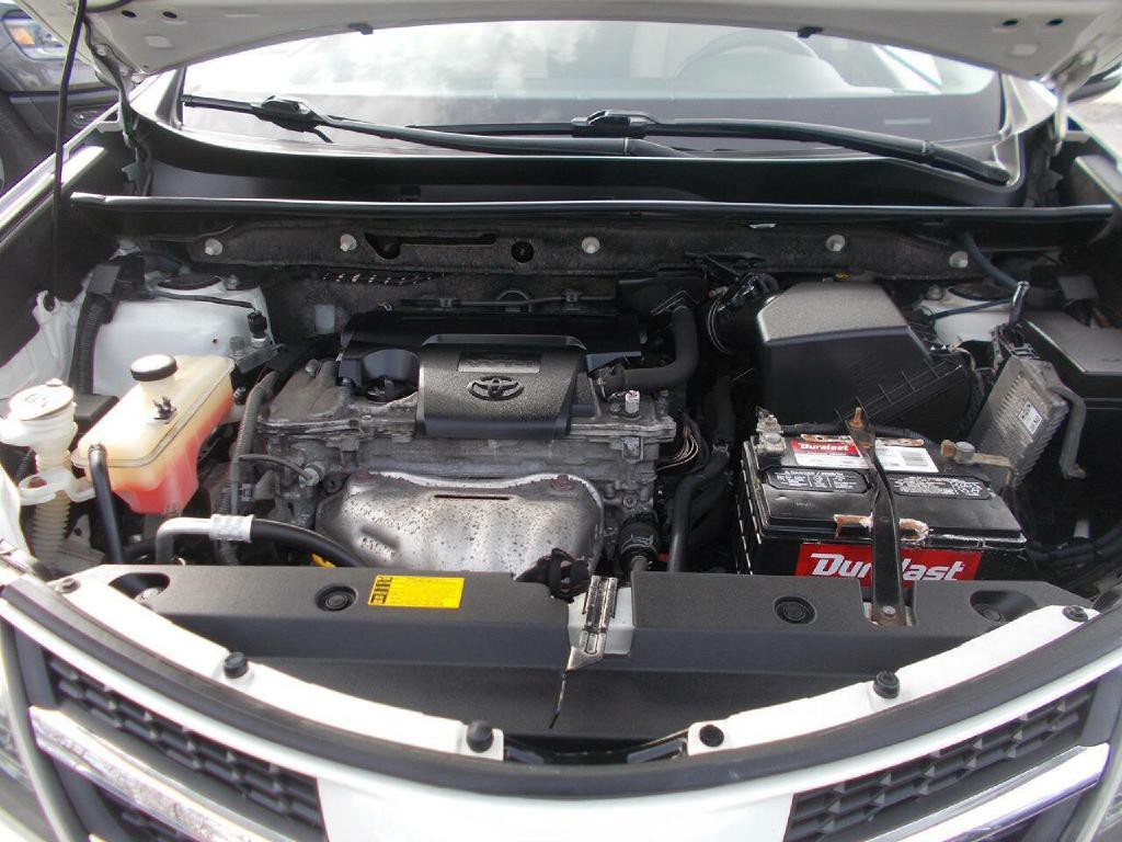 2014 Toyota Rav4 Image 8