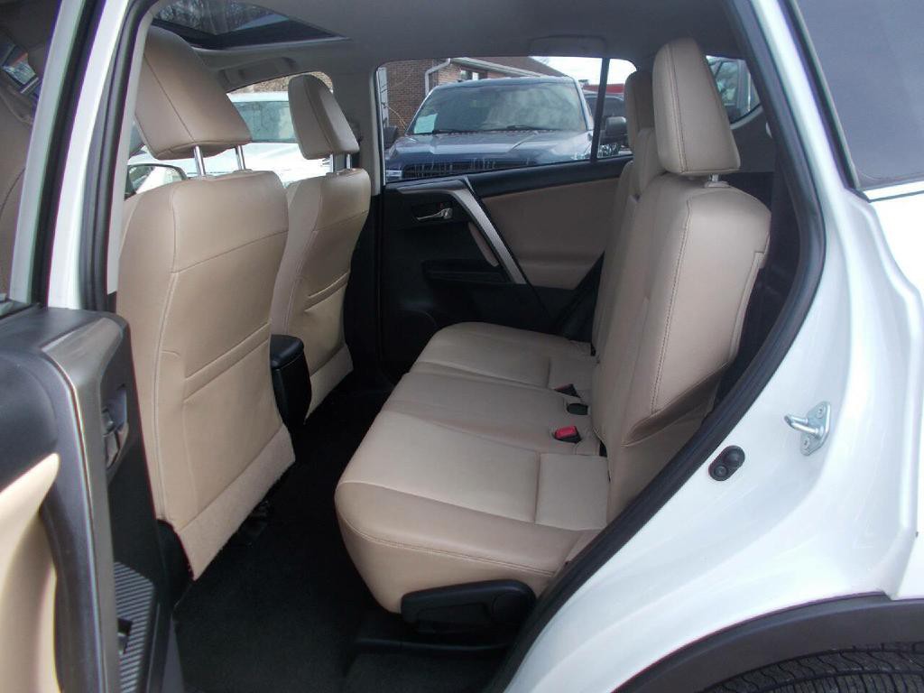 2014 Toyota Rav4 Image 12